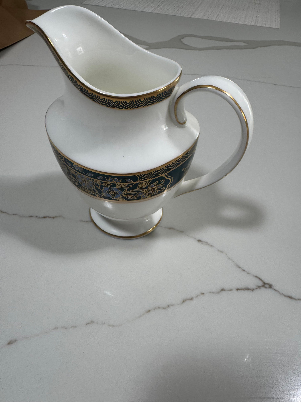 Title

Royal Doulton Carlyle Creamer | Fine Bone China | Made in England | Elegant
