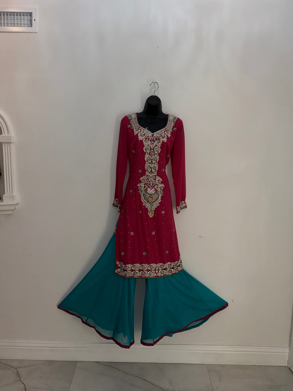 Pearl Embellished Sharara Set. Description: A stunning sharara set